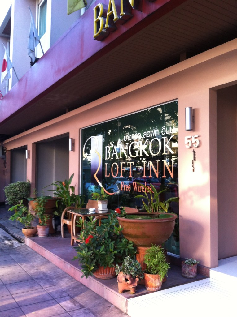 Hotel Bangkok Loft Inn