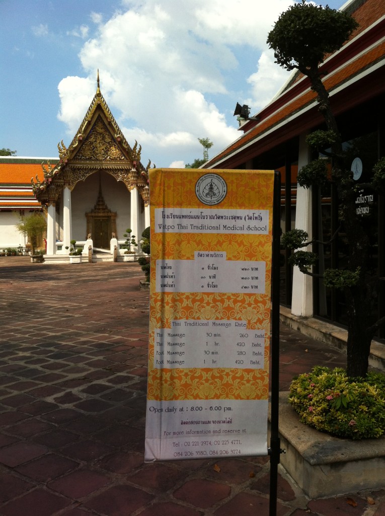 A escola de Massagem no templo de Wat Pho