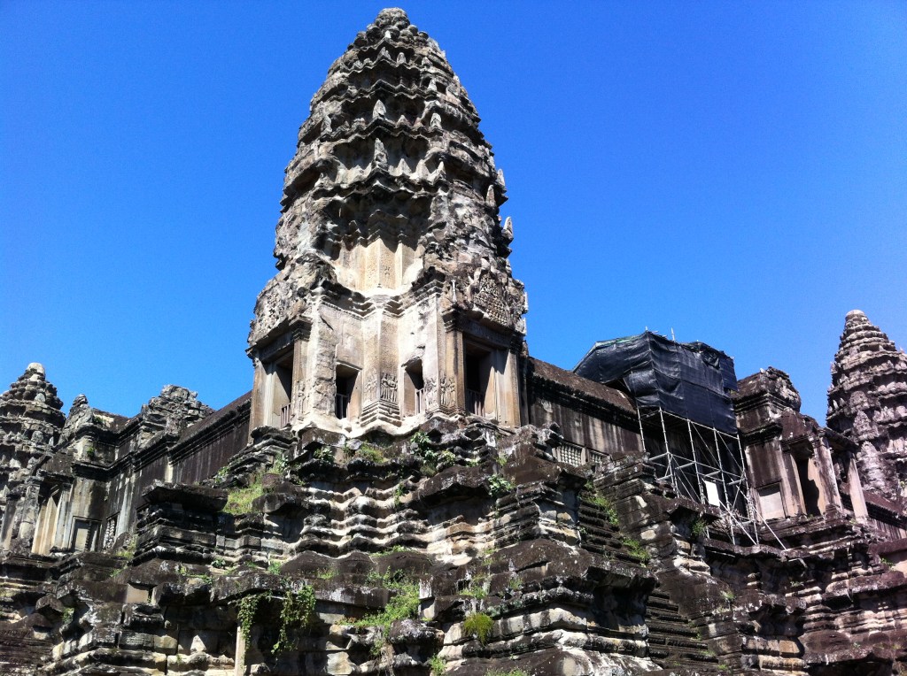 Detalhe de uma das torres de Angkor Wat