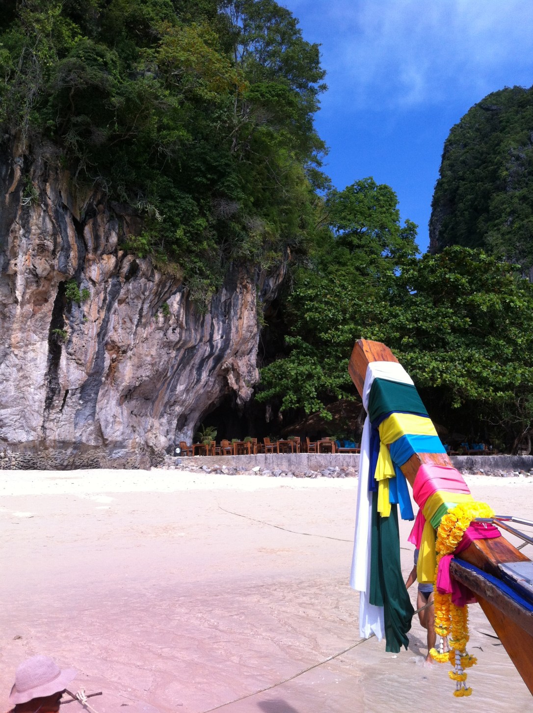 Restaurante Il Grotto ao fundo.