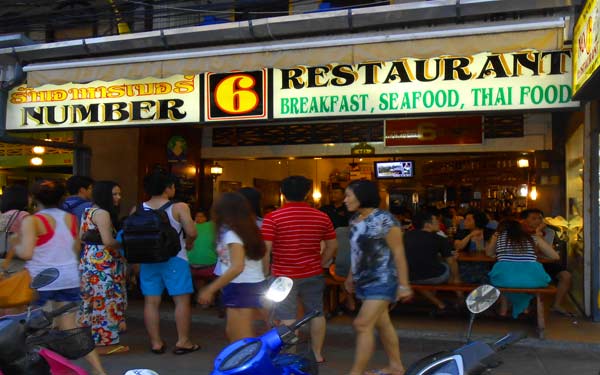 Restaurante N.6 em Patong Beach