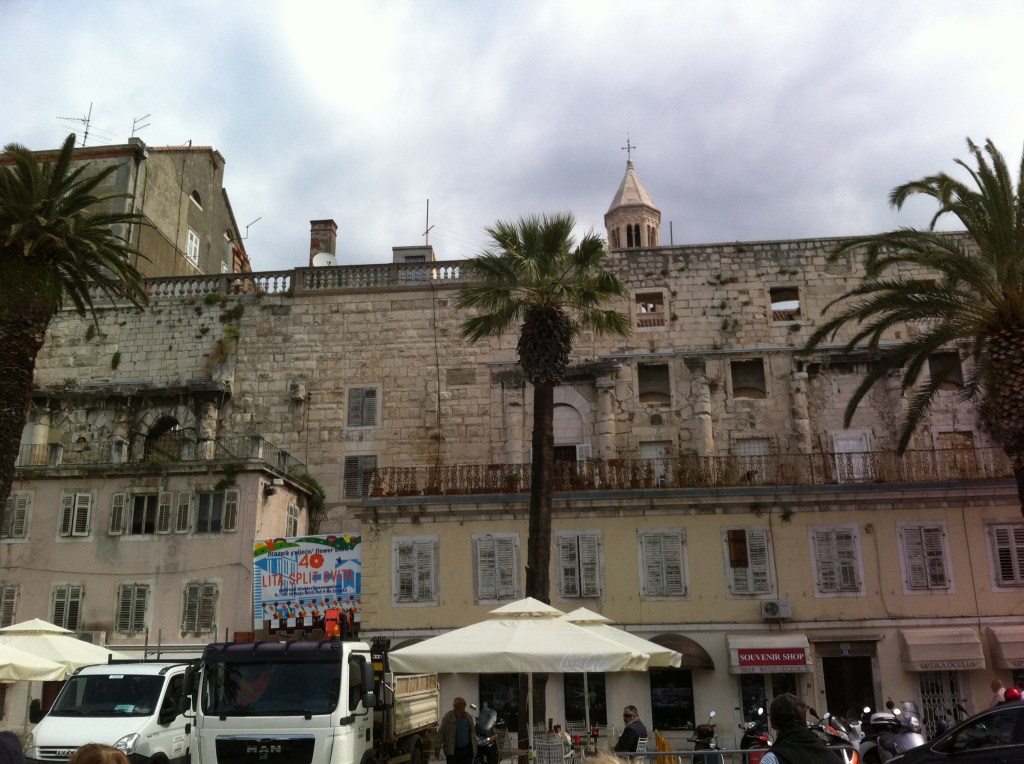 Porta do Palácio de Dioclesiano.