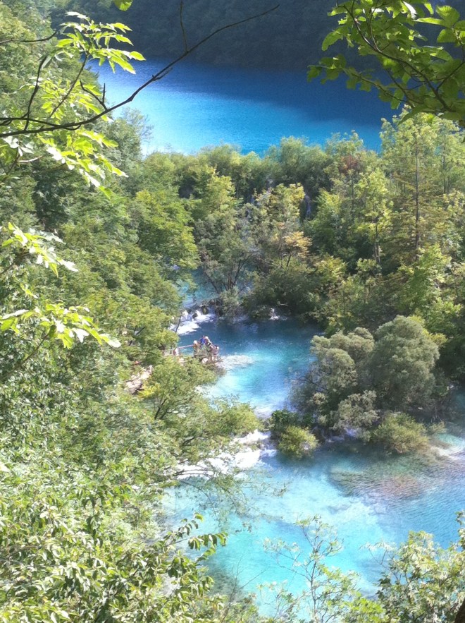 Vista panorâmica do lago.