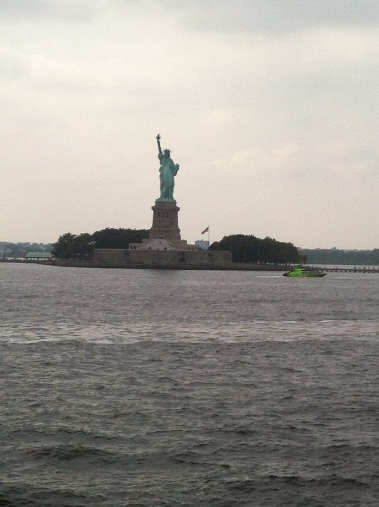 Vista da estátua da Lib